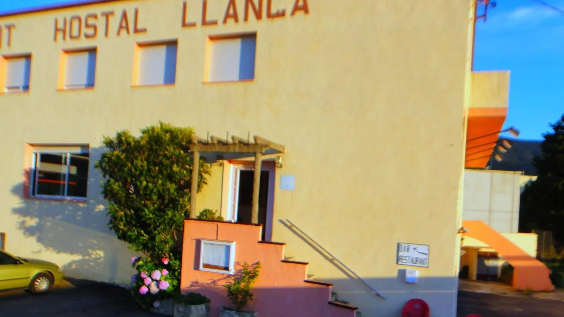 Pensio Restaurant Llanca Hotel Guest house